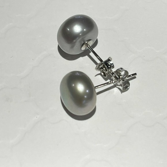 Unbranded Jewelry - NEW 925 Sterling Silver Real 9 mm  Gray Cultured Freshwater Pearl Stud Earrings